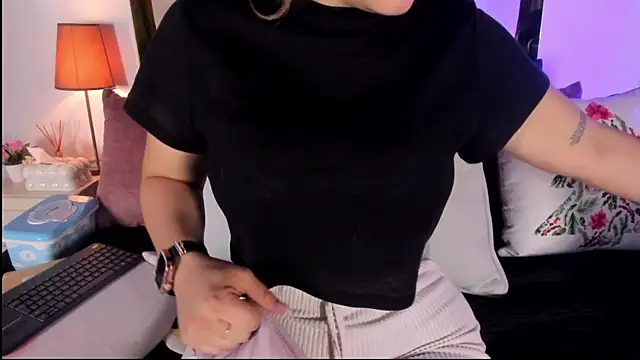 emmy r online show from 20, 12, 2025