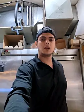 Cutekillerhunk online show from 1, 4, 2026