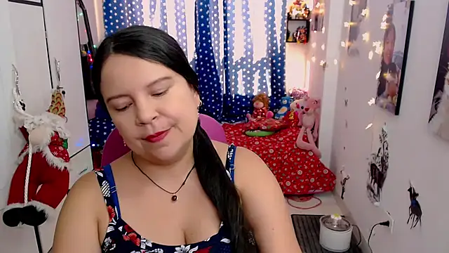 claryssa  online show from 6, 12, 2024