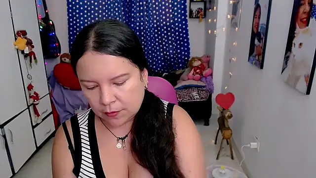 claryssa  online show from 13, 2, 2026