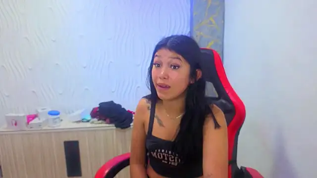 emily rosse04 online show from 11, 11, 2025