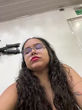 CurlyGirl 1 online show from 15, 3, 2025