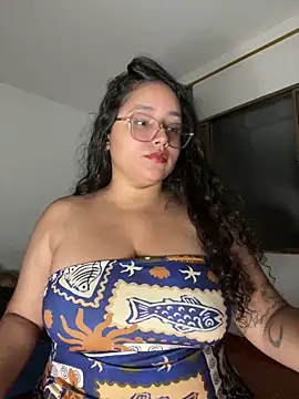 CurlyGirl 1 online show from 4, 11, 2025