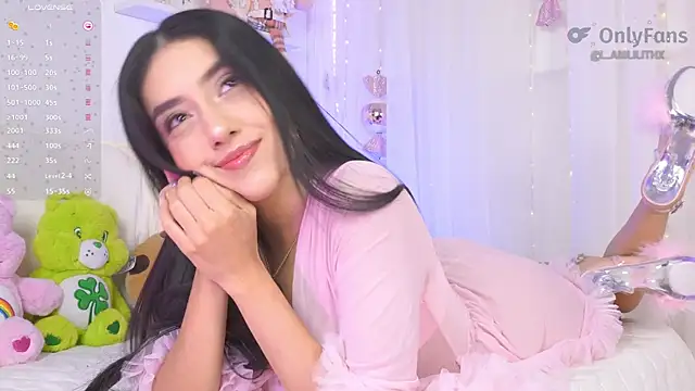 Snapshot of yourlittlesucubus chatting on 16, 12, 2025 yourlittlesucubus online show from 16, 12, 2025