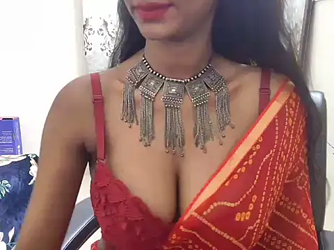 Snapshot of tanvi-00 chatting on 10, 3, 2025 tanvi-00 online show from 10, 3, 2025
