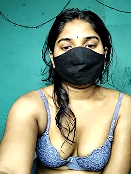 Snapshot of Luv_Adite20 chatting on 4, 3, 2025 Luv Adite20 online show from 4, 3, 2025