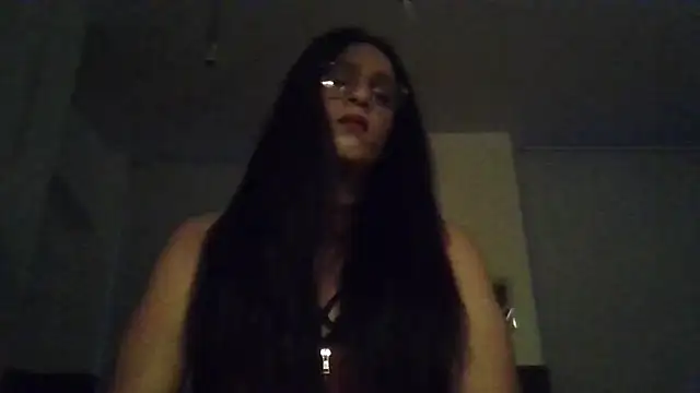 NeverTooMuch95 online show from 5, 10, 2025