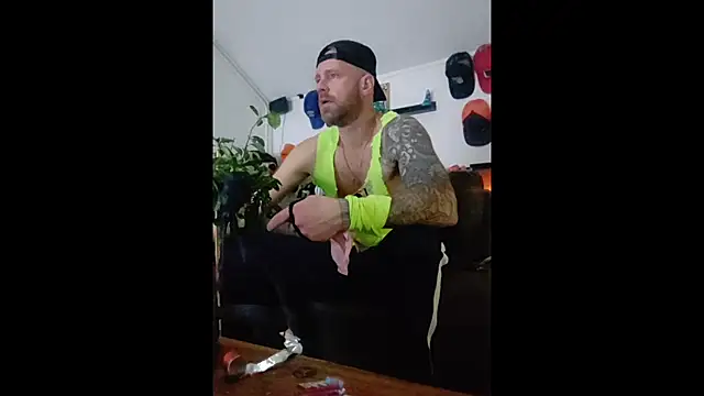 eltoulou online show from 12, 1, 2025