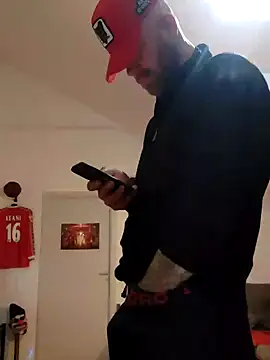 eltoulou online show from 4, 2, 2025