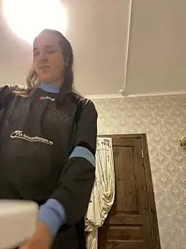 Snapshot of EvaMiron chatting on 31, 1, 2025 EvaMiron online show from 31, 1, 2025