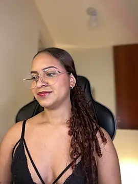 gretta kler1 online show from 16, 1, 2025