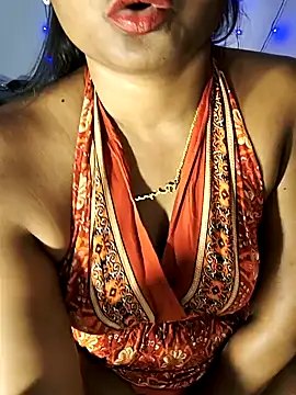 Snapshot of FANTASY_QUEEN_07 chatting on 1, 3, 2025 FANTASY QUEEN 07 online show from 1, 3, 2025