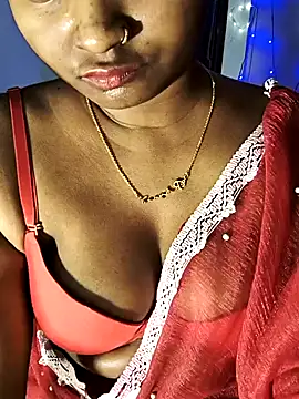 Snapshot of FANTASY_QUEEN_07 chatting on 14, 3, 2025 FANTASY QUEEN 07 online show from 14, 3, 2025
