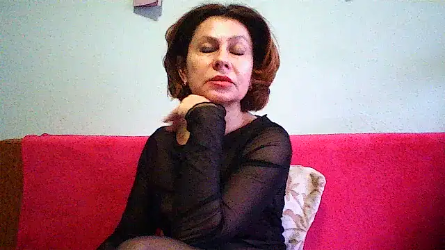 Mat Elenore online show from 7, 2, 2026