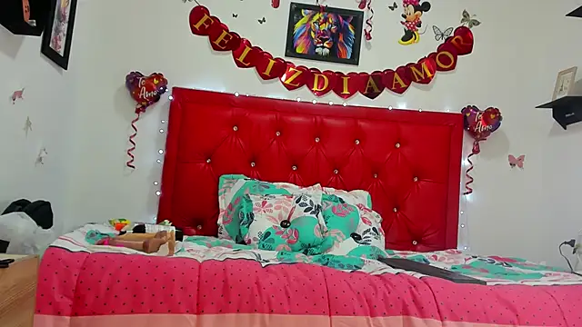 Snapshot of natasha_jurado chatting on 9, 2, 2025 natasha jurado online show from 9, 2, 2025