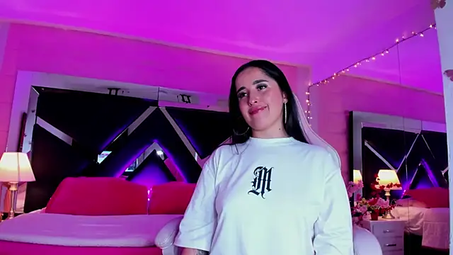 Snapshot of Andrex_Joness chatting on 5, 2, 2025 Andrex Joness online show from 5, 2, 2025