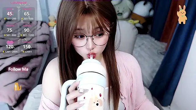 Sweet-18wanwan online show from 1, 12, 2025