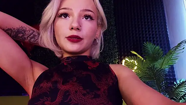 SandraBoyl online show from 23, 2, 2025