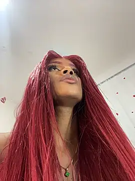 Snapshot of Elektra_Queen chatting on 18, 4, 2026 Elektra Queen online show from 18, 4, 2026