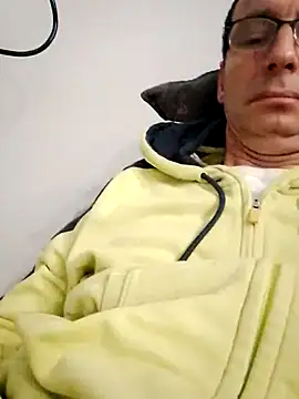 Snapshot of Anastasio33 chatting on 17, 9, 2025 Anastasio33 online show from 17, 9, 2025