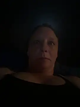 Everlyrose27 online show from 15, 3, 2025