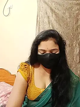 Snapshot of Keerthi-Telugu chatting on 16, 10, 2025 Keerthi-Telugu online show from 16, 10, 2025