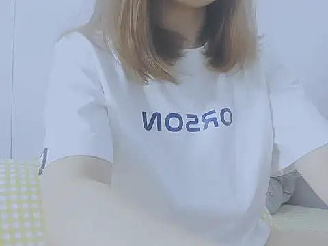 Snapshot of Linh_diudang chatting on 23, 9, 2025 Linh diudang online show from 23, 9, 2025