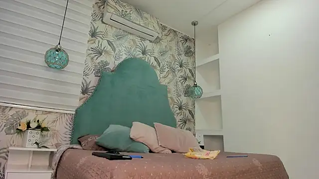 bellaa becca online show from 24, 2, 2025