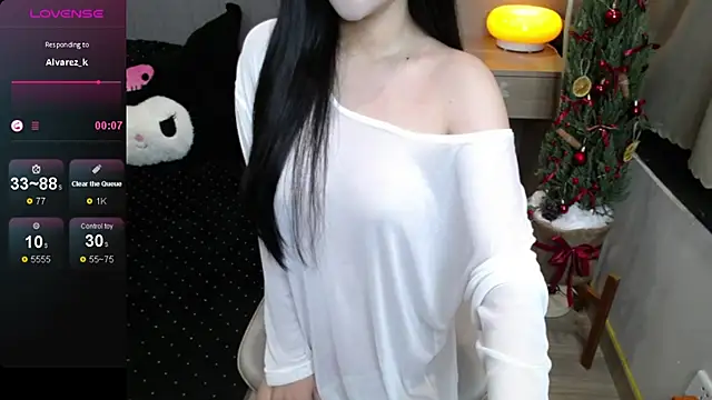  Viviann  online show from 22, 12, 2025