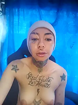 Snapshot of real_fenix chatting on 2, 12, 2025 real fenix online show from 2, 12, 2025