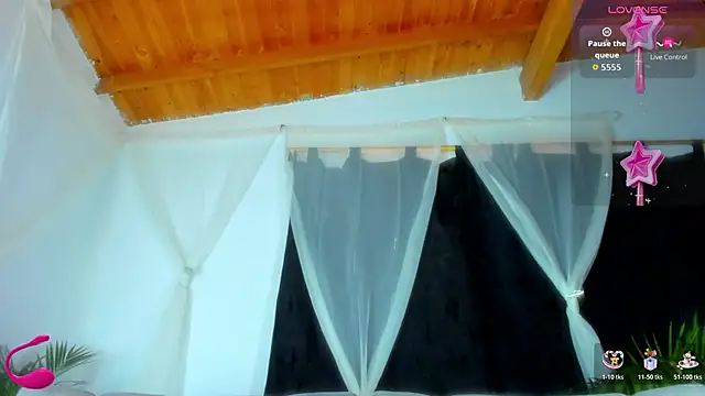 esteveen ortegas  online show from 3, 12, 2025