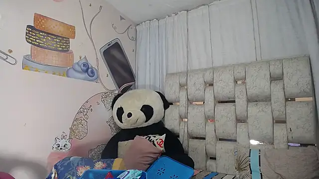 KEYRA-MILLER- online show from 7, 3, 2026