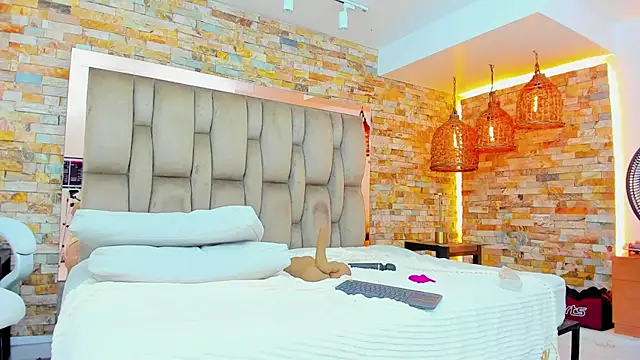 karla dunn online show from 6, 3, 2025