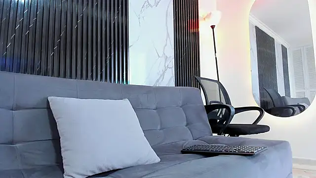 BRYXXXON1 online show from 24, 12, 2024