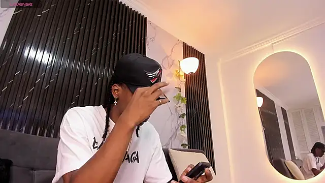 BRYXXXON1 online show from 4, 2, 2025