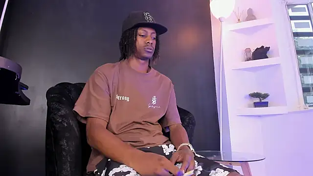 BRYXXXON1 online show from 22, 3, 2025