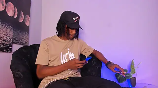 BRYXXXON1 online show from 28, 9, 2025