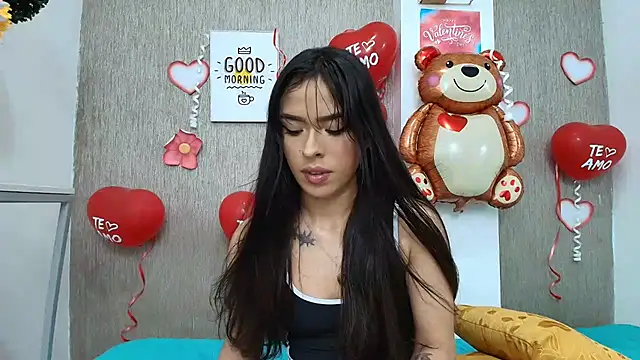 Cloeandtyfanny online show from 16, 2, 2025