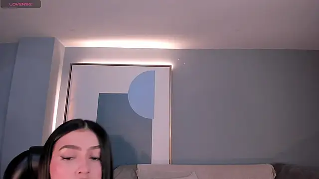 PaulinaSantos  online show from 15, 10, 2025