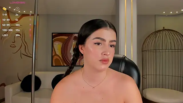 PaulinaSantos  online show from 8, 7, 2026