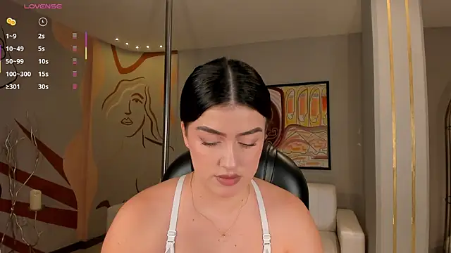 PaulinaSantos  online show from 9, 7, 2026