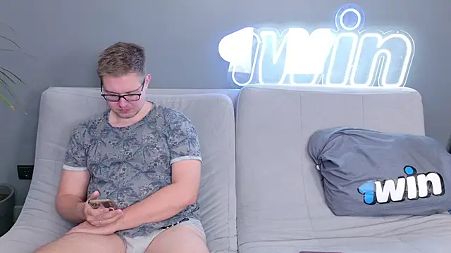 Ksenny online show from 29, 12, 2024