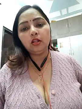 Dianaa9 online show from 8, 3, 2025