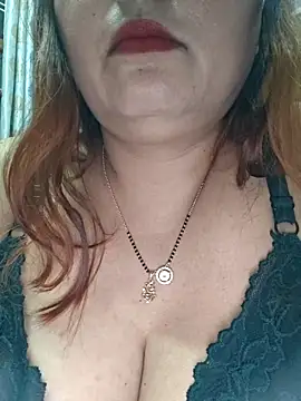 Snapshot of Dianaa9 chatting on 9, 5, 2026 Dianaa9 online show from 9, 5, 2026