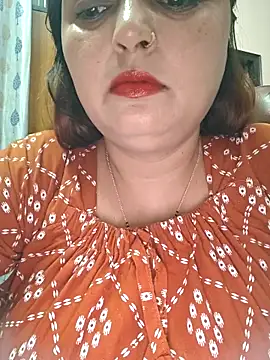 Snapshot of Dianaa9 chatting on 10, 5, 2026 Dianaa9 online show from 10, 5, 2026