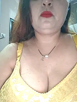 Snapshot of Dianaa9 chatting on 17, 5, 2026 Dianaa9 online show from 17, 5, 2026