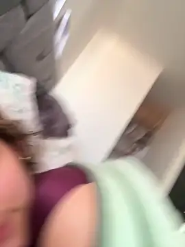 xia foxxy online show from 5, 10, 2025