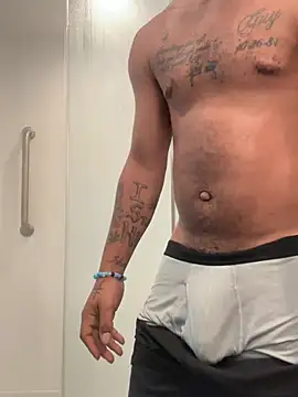 Snapshot of curvedicbandit6_2 chatting on 22, 1, 2025 curvedicbandit6 2 online show from 22, 1, 2025