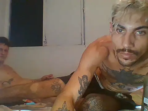 PitbullDiablo1 online show from 23, 11, 2025