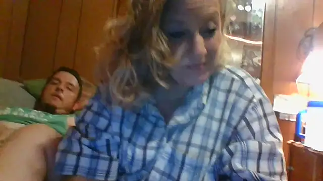 Snapshot of stormynight1 chatting on 5, 7, 2026 stormynight1 online show from 5, 7, 2026